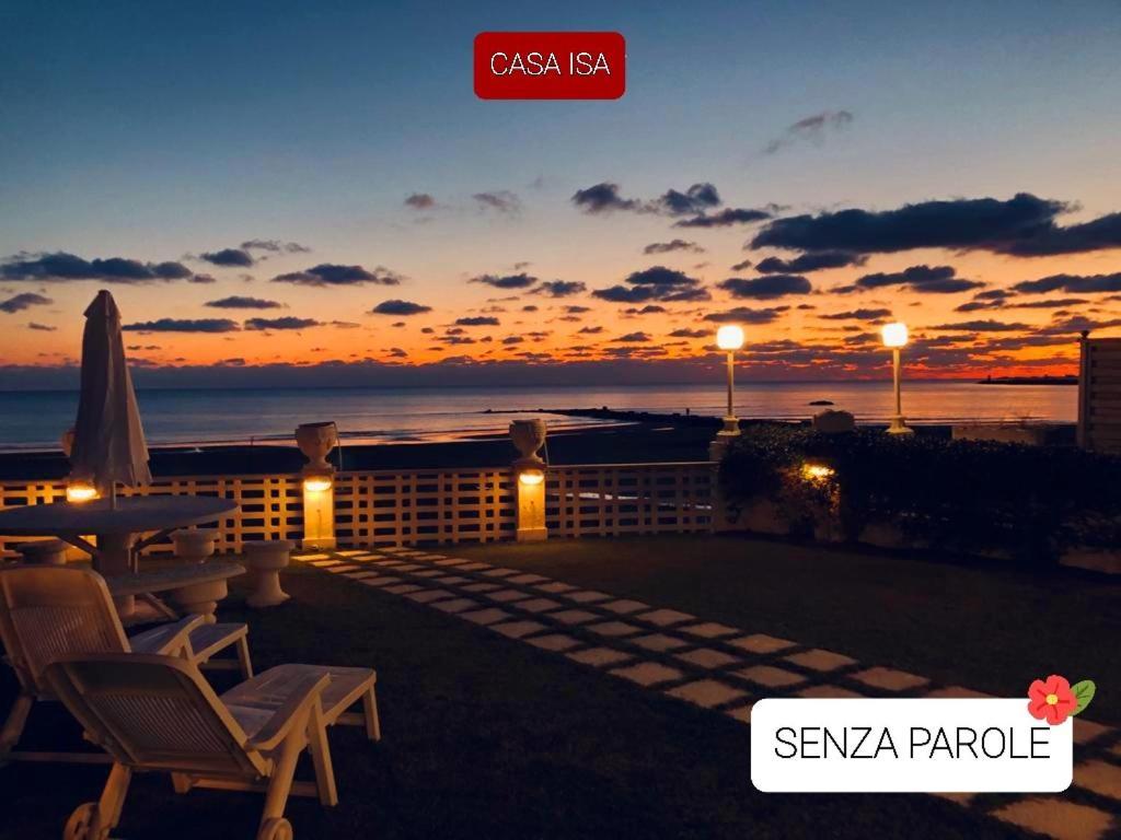 Willa Casa Isa Nettuno Zewnętrze zdjęcie